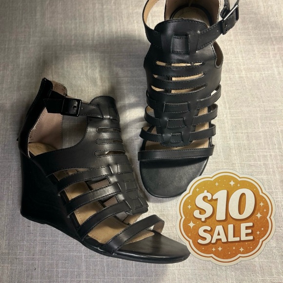 Kenneth Cole Shoes - Kenneth Cole Reaction Black Gladiator Wedge Sandals | Strappy Ankle Buckle